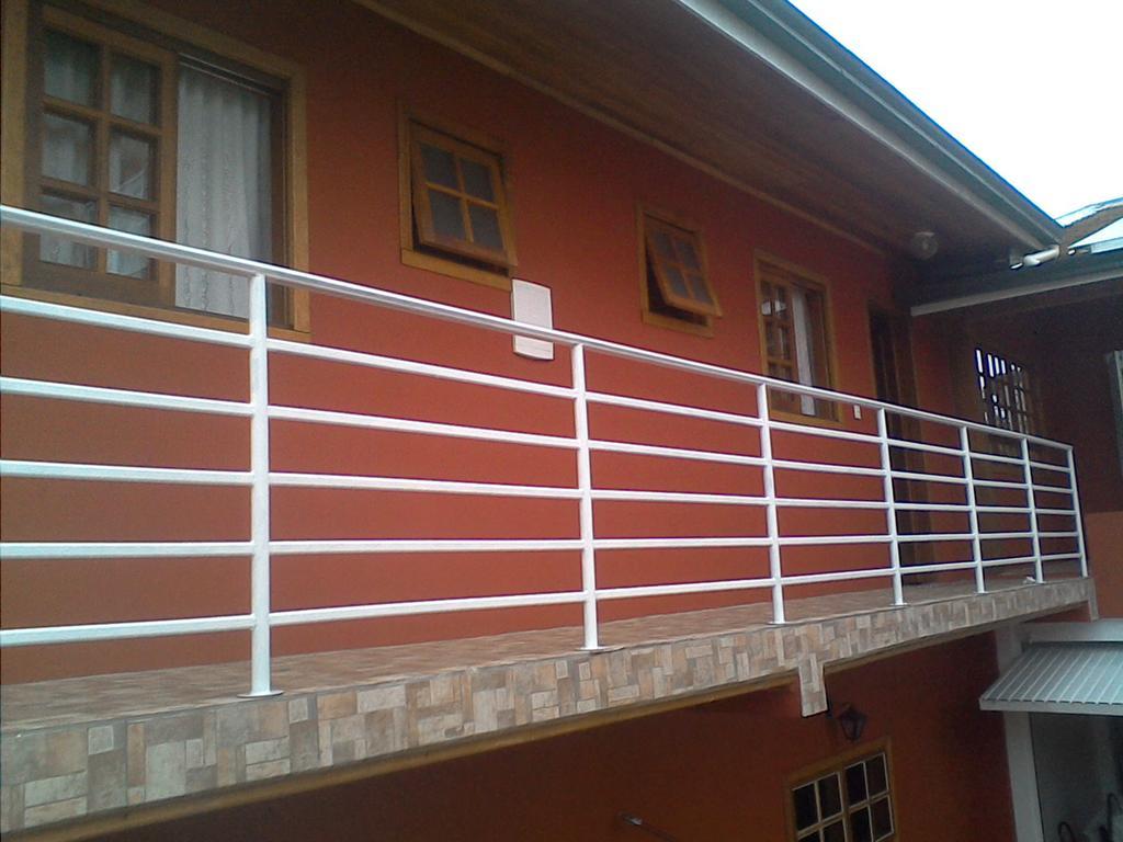 Estudio Dos Bonecos Канела Экстерьер фото
